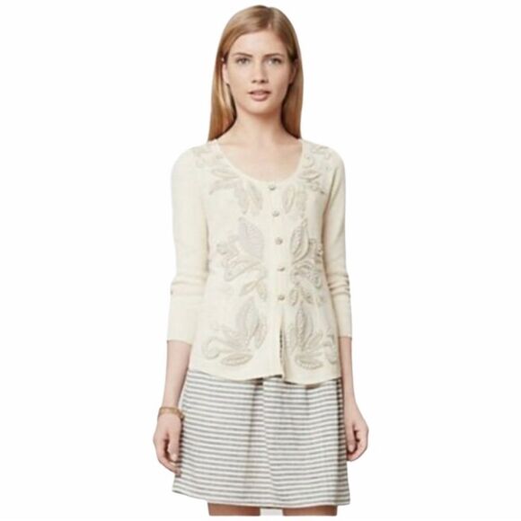 Anthropologie light weight cardigan with beautiful detailing.XS - Picture 11 of 11